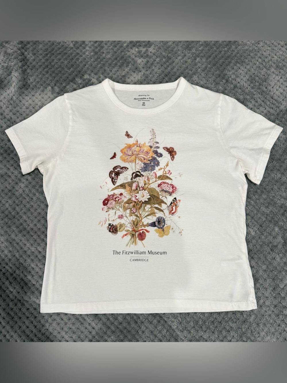 Abercrombie & Fitch White Floral & Butterfly Graphic Tee